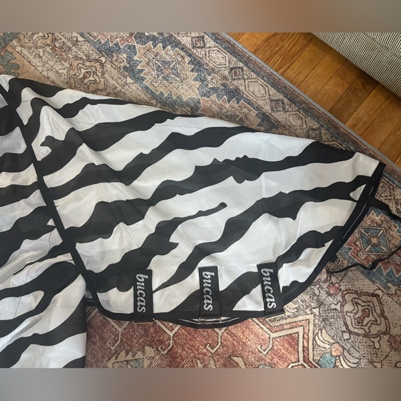 Bucas Buzz-Off Zebra Fly Sheet with High Neck (81) - Picture 6 of 7